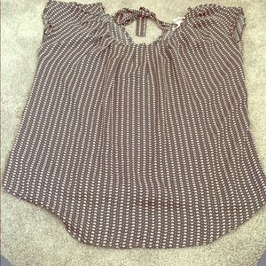 Cap sleeve Lauren Conrad top